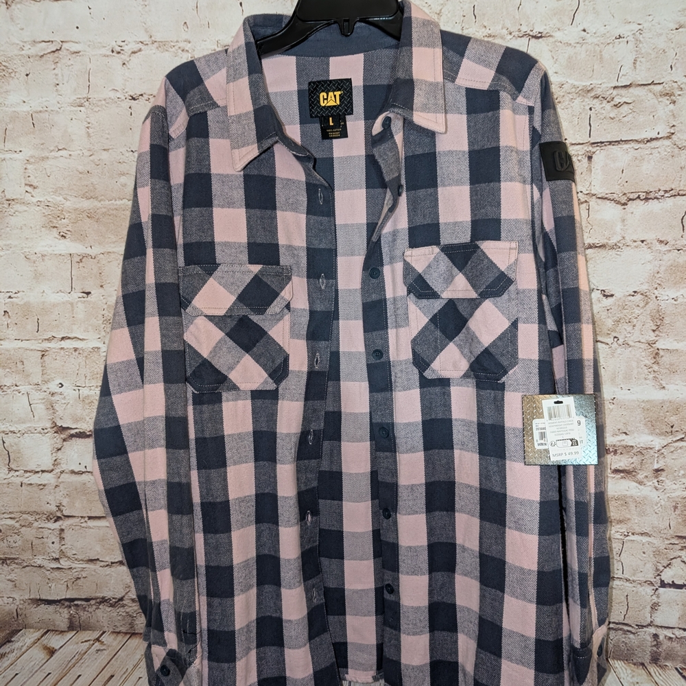 ♥️CAT Women's Buffalo Check Flannel Overshirt in Pink Size Large NWT